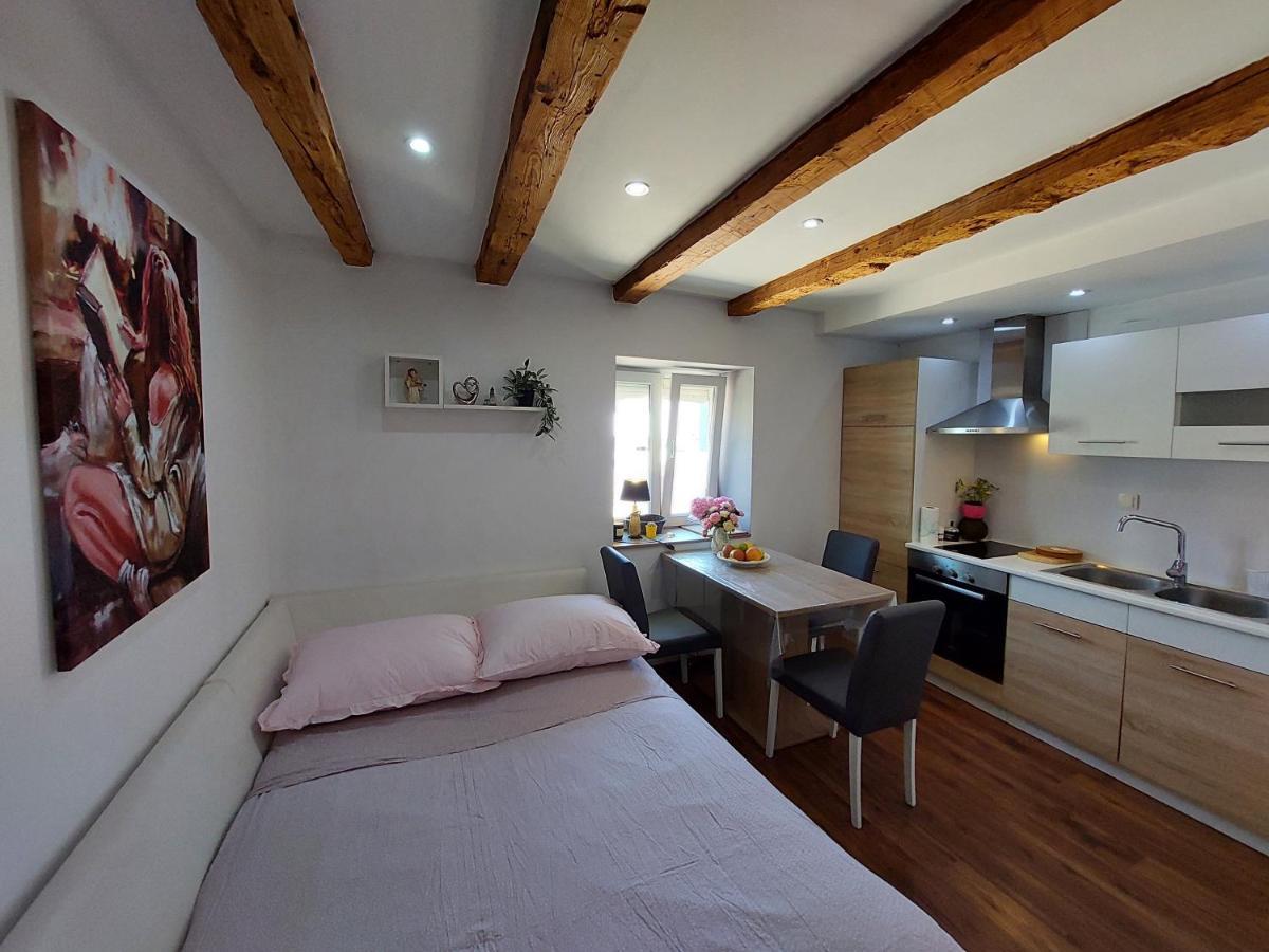Mexicana Apartment Pink Zadar Extérieur photo
